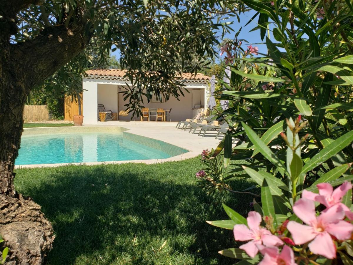 La Bastide D'Alix Bed & Breakfast Éguilles Екстериор снимка