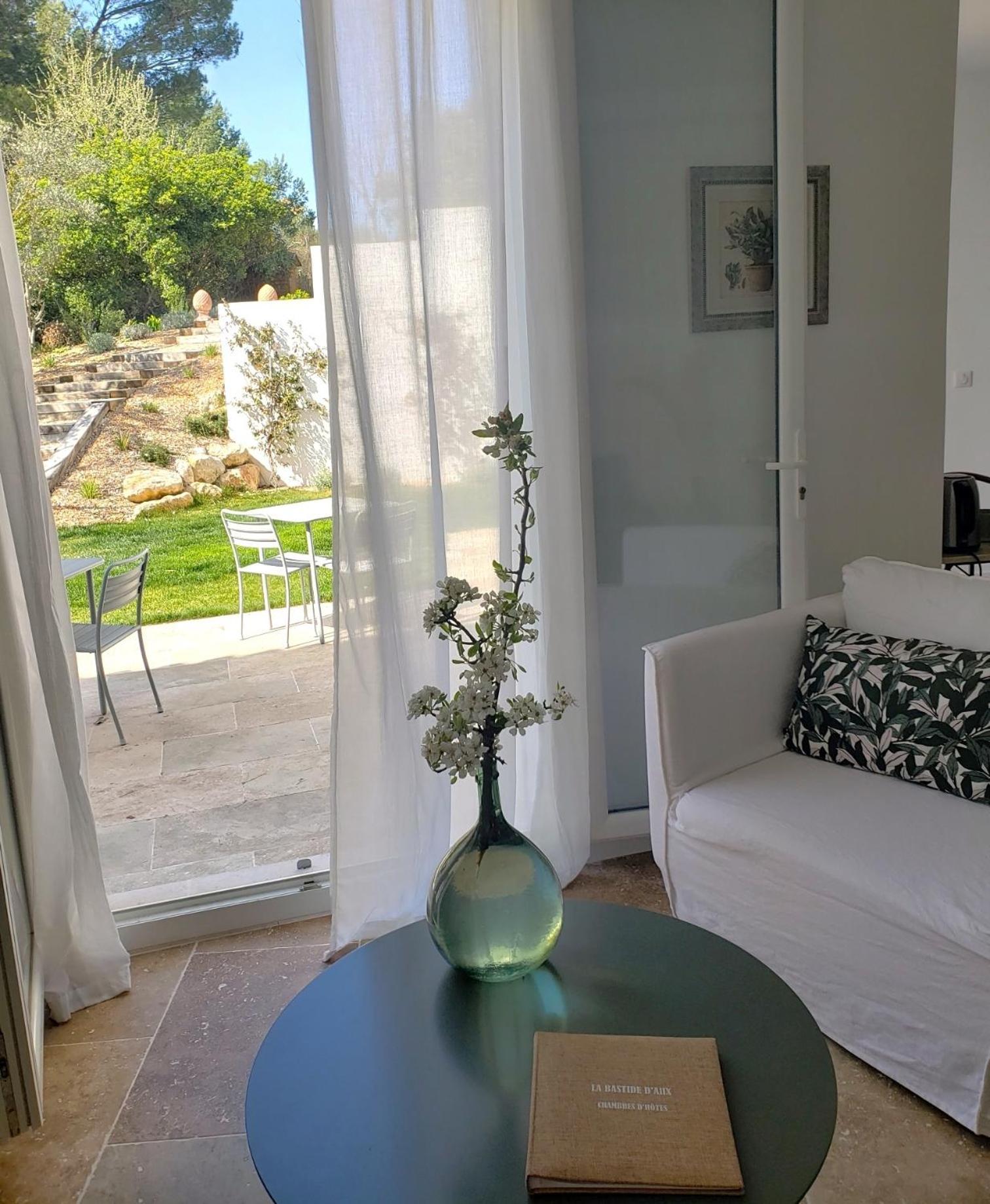 La Bastide D'Alix Bed & Breakfast Éguilles Екстериор снимка